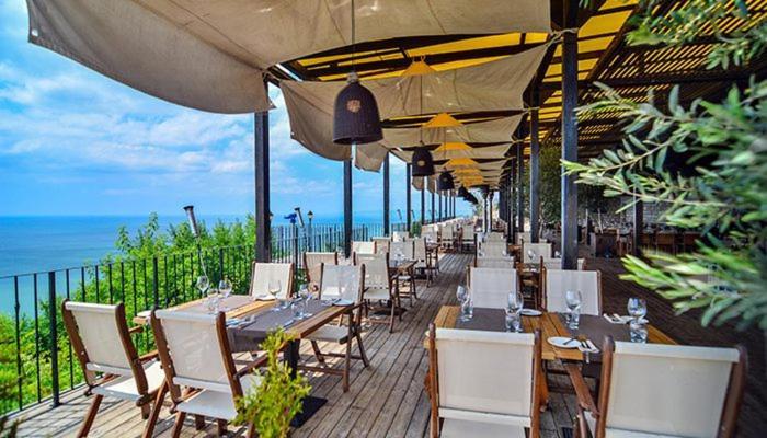 Happy Studio Sea View Топола Экстерьер фото